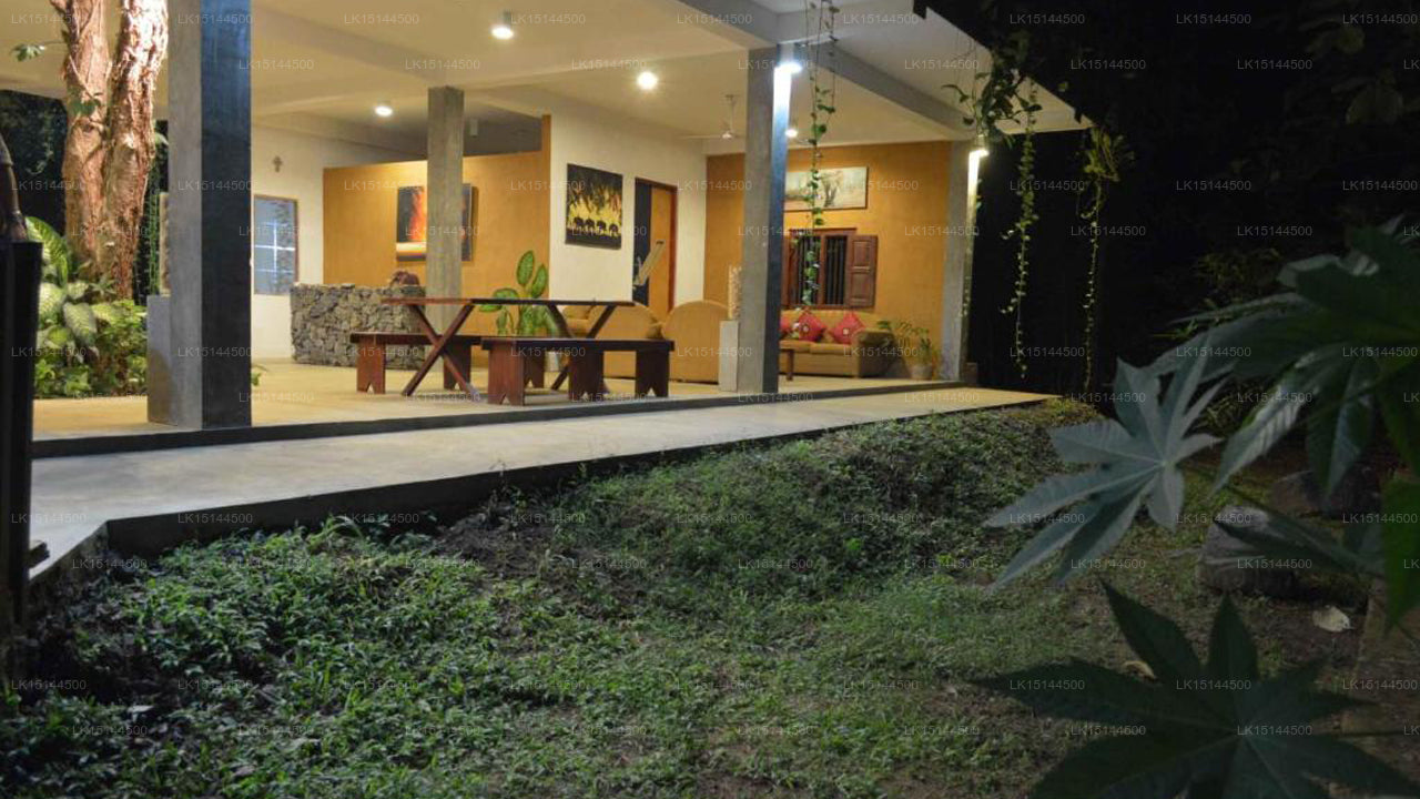 Wild Elephas Lodge, Udawalawe