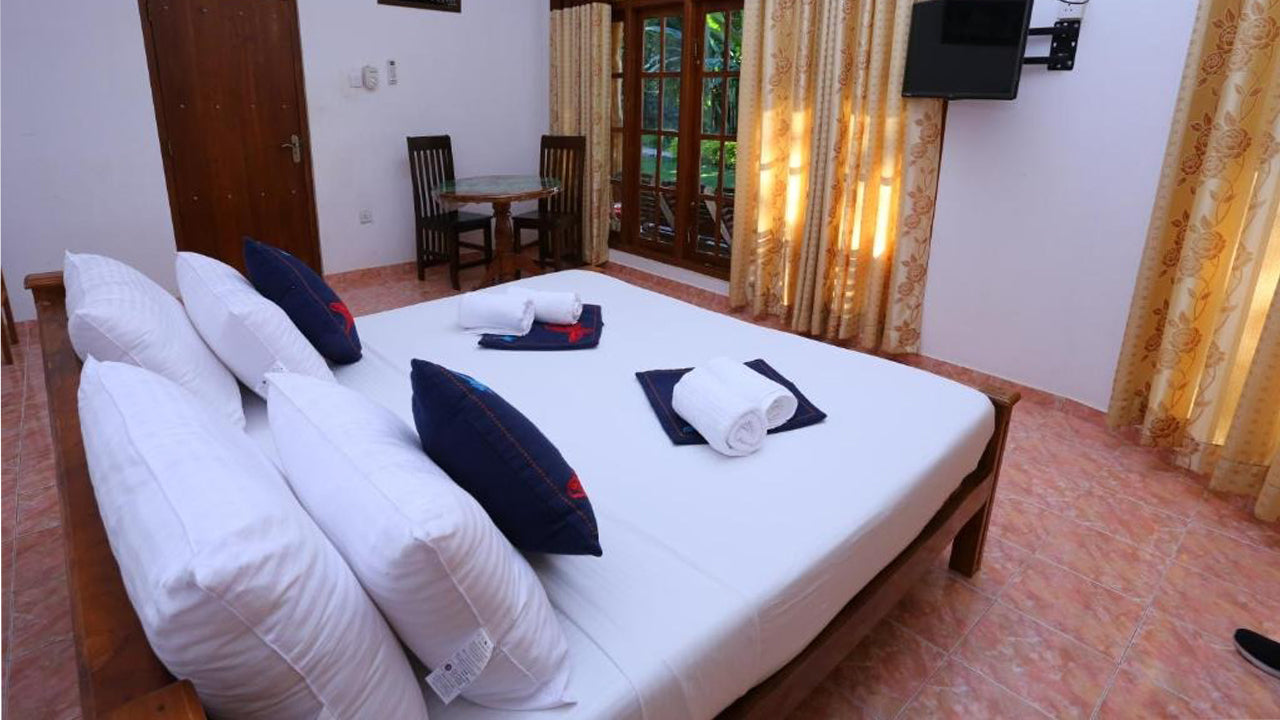 Blue Lake Ridge, Maduru Oya