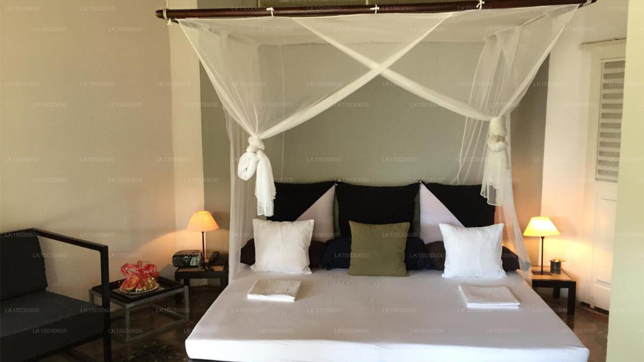 The Oasis Beach Resort, Hambantota