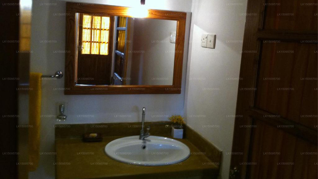 Little Paradise, Anuradhapura