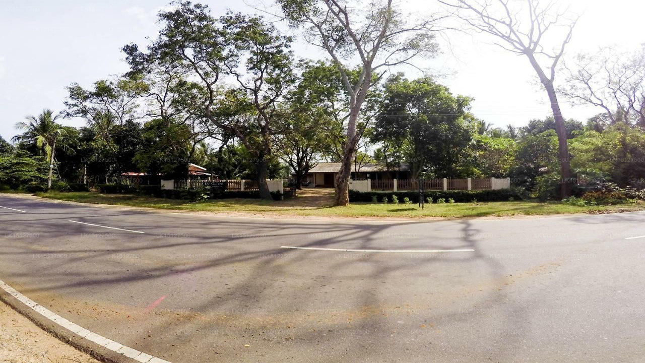 De Olifant Holiday Bungalow,  Udawalawe