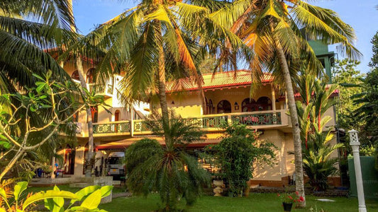 Shangri Lanka Villa Boutique Guest House, Bentota