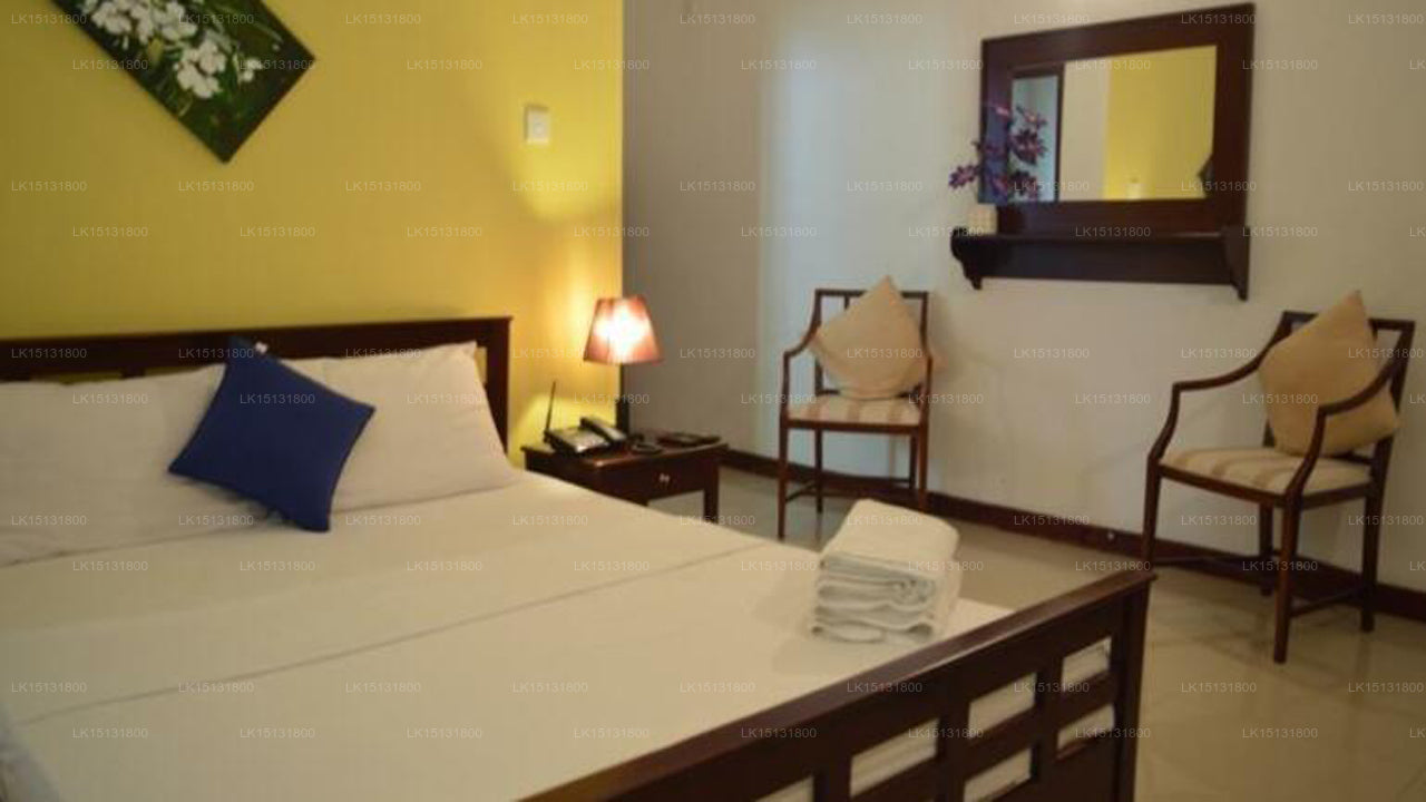 Dream Paradise, Kandy