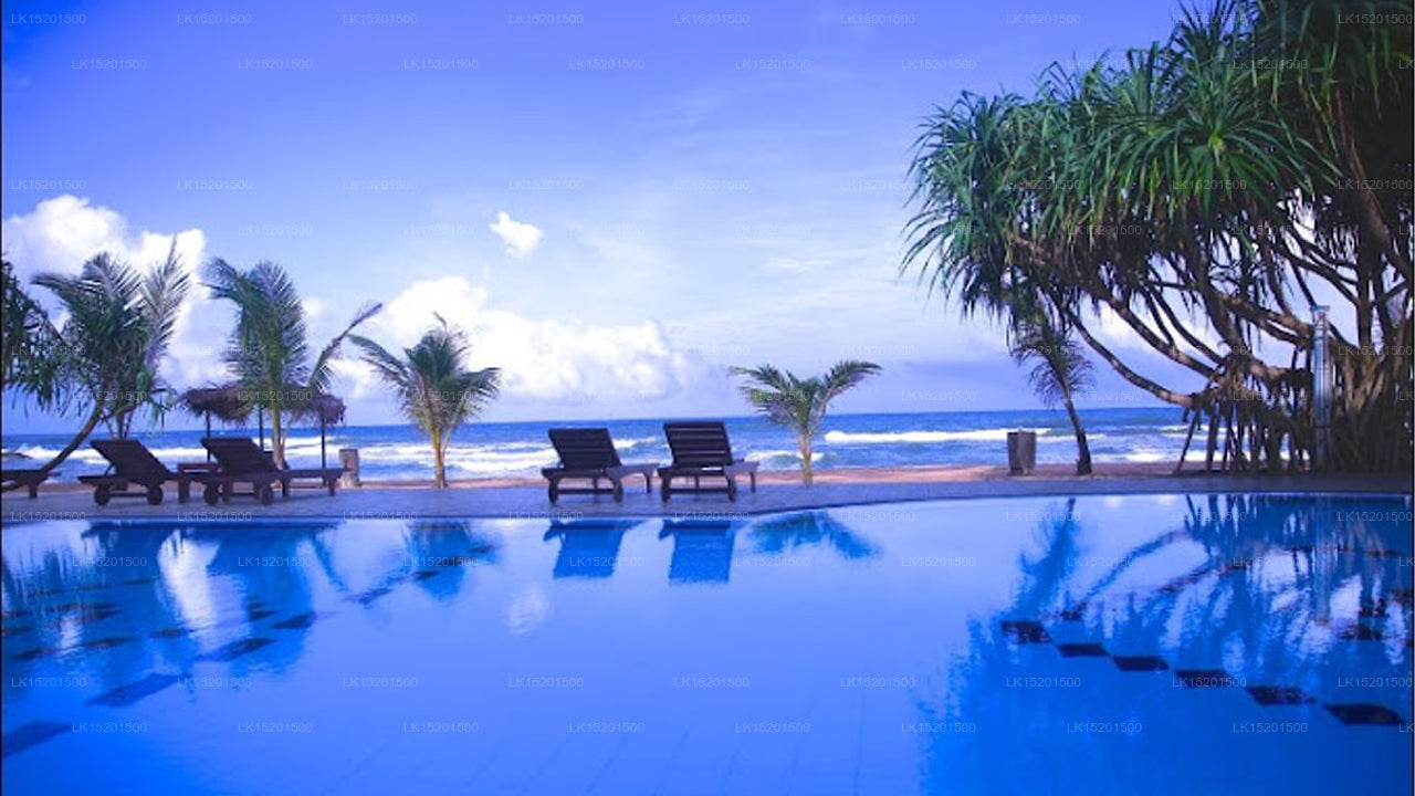 Whispering Palms Hotel, Induruwa