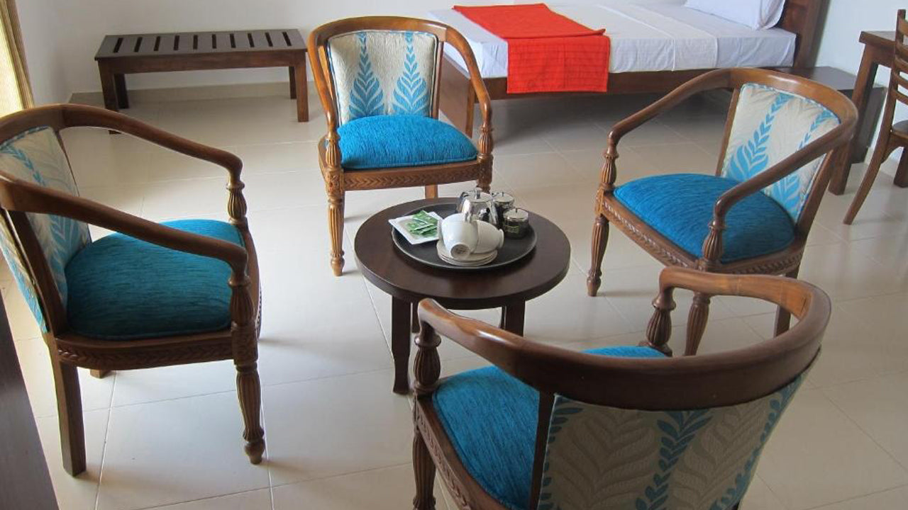 Hotel Oviya, Vavuniya