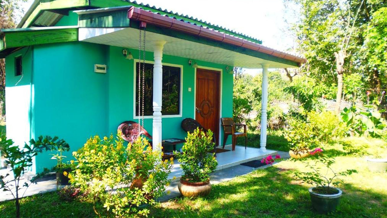 Nilmini Lodge, Inamaluwa