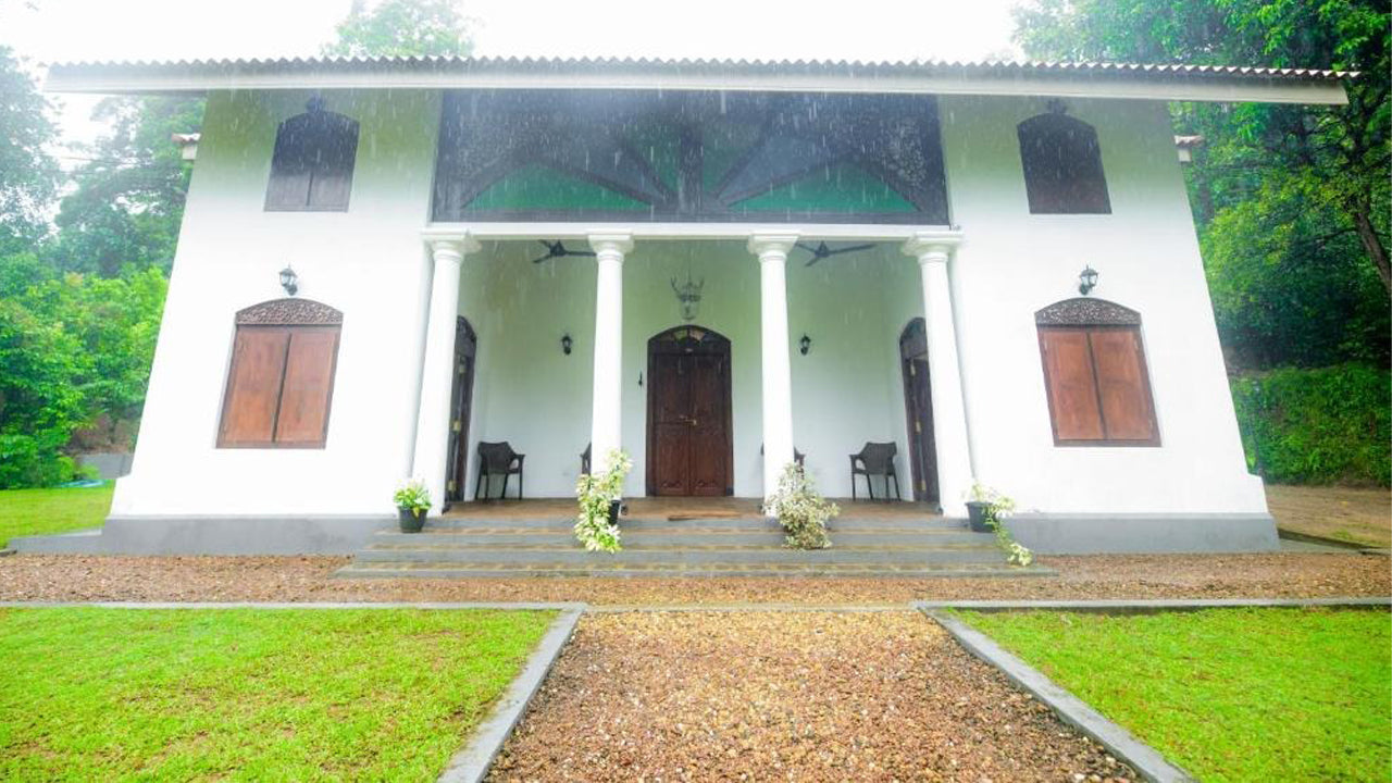 Hill House Villa, Gallle