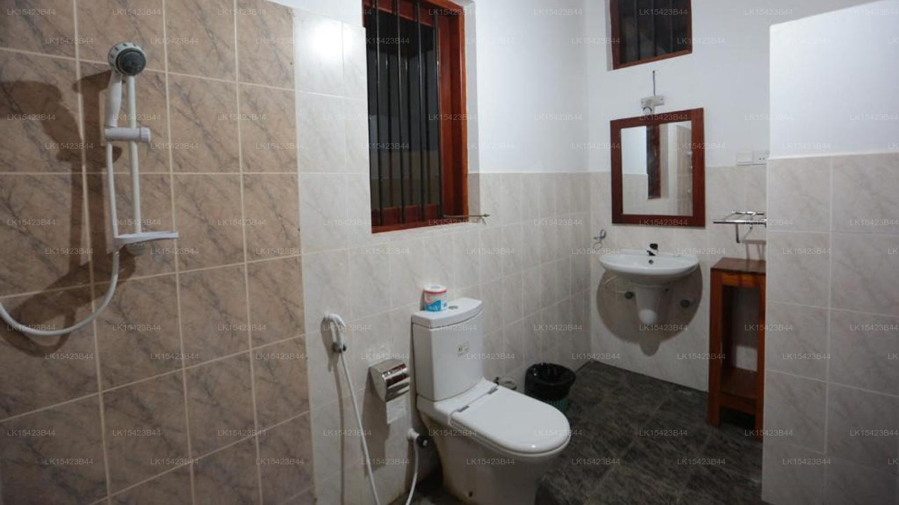 Arugambay PodBay, Arugam Bay