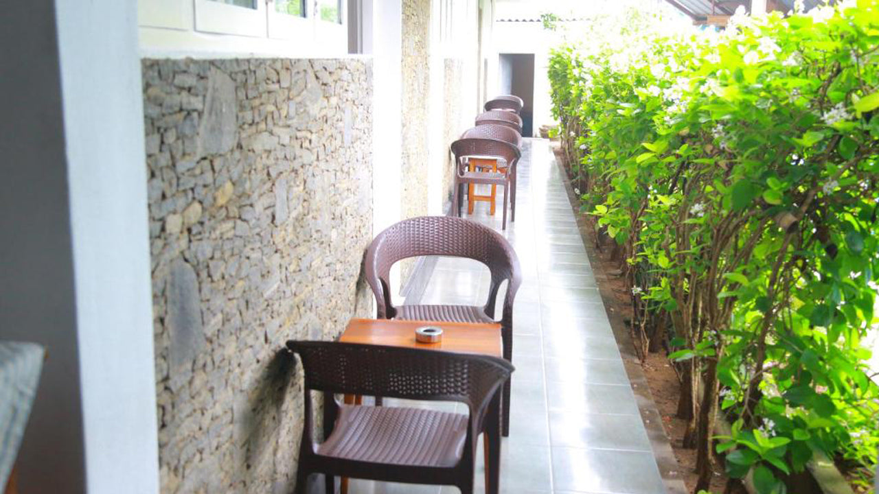 Ranveli Beach Resort, Mount Lavinia