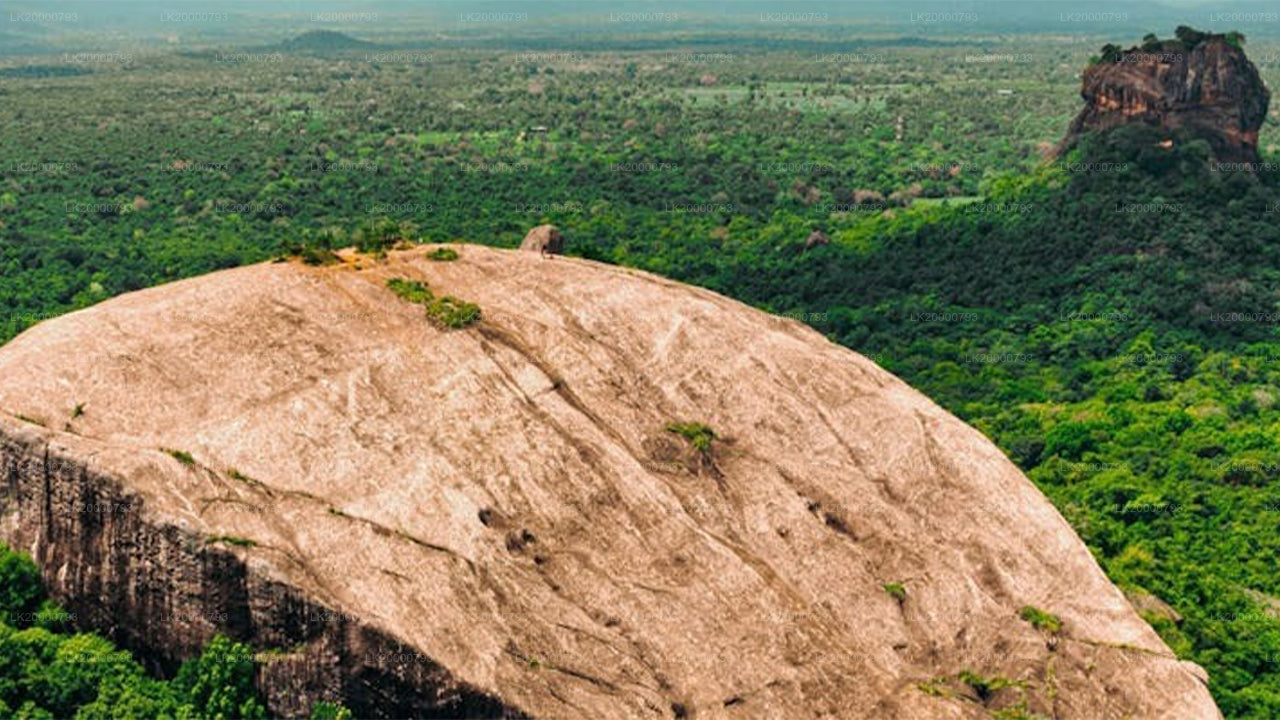 පිදුරංගල මාර්ගෝපදේශක චාරිකාව - ප්‍රවේශ පත්‍ර සමඟ