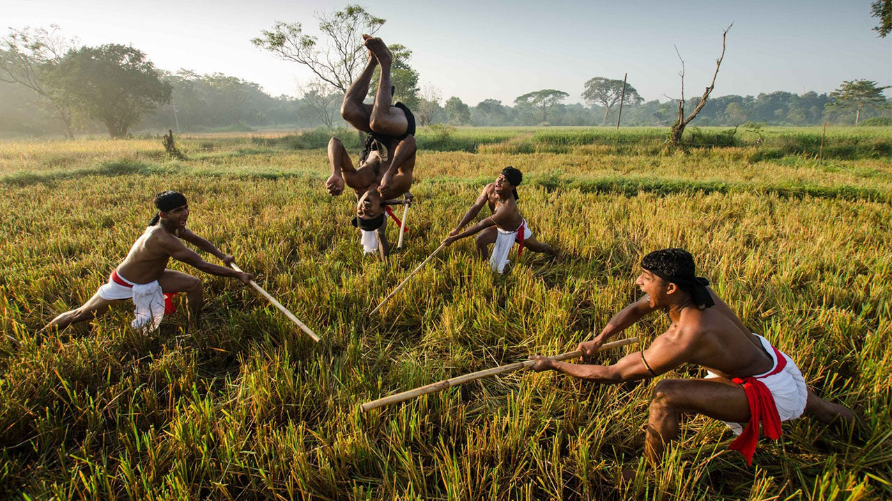 හබරණින් රණ බෙරා සමග අංගම්පොර සංදර්ශනය