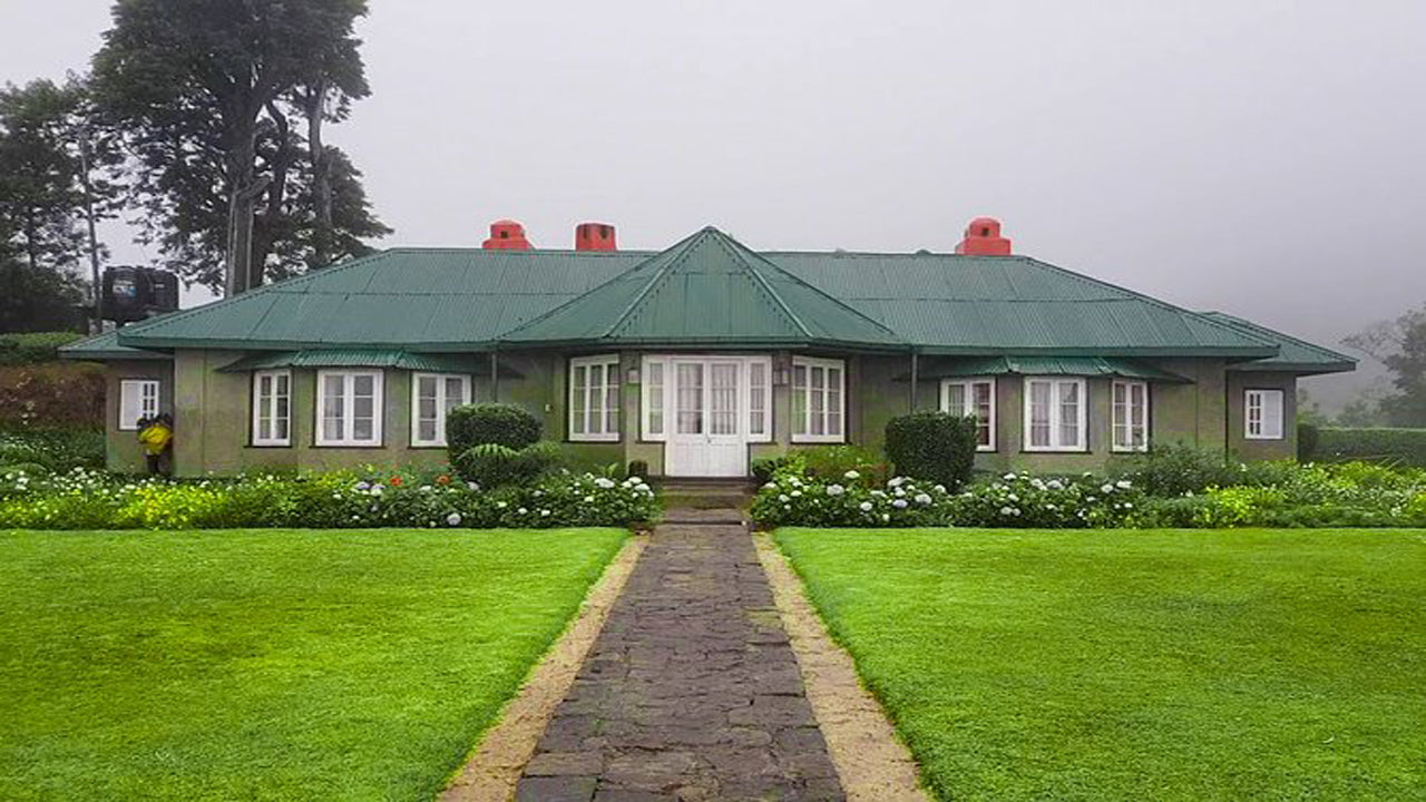 Hiking Nonpareil Trail