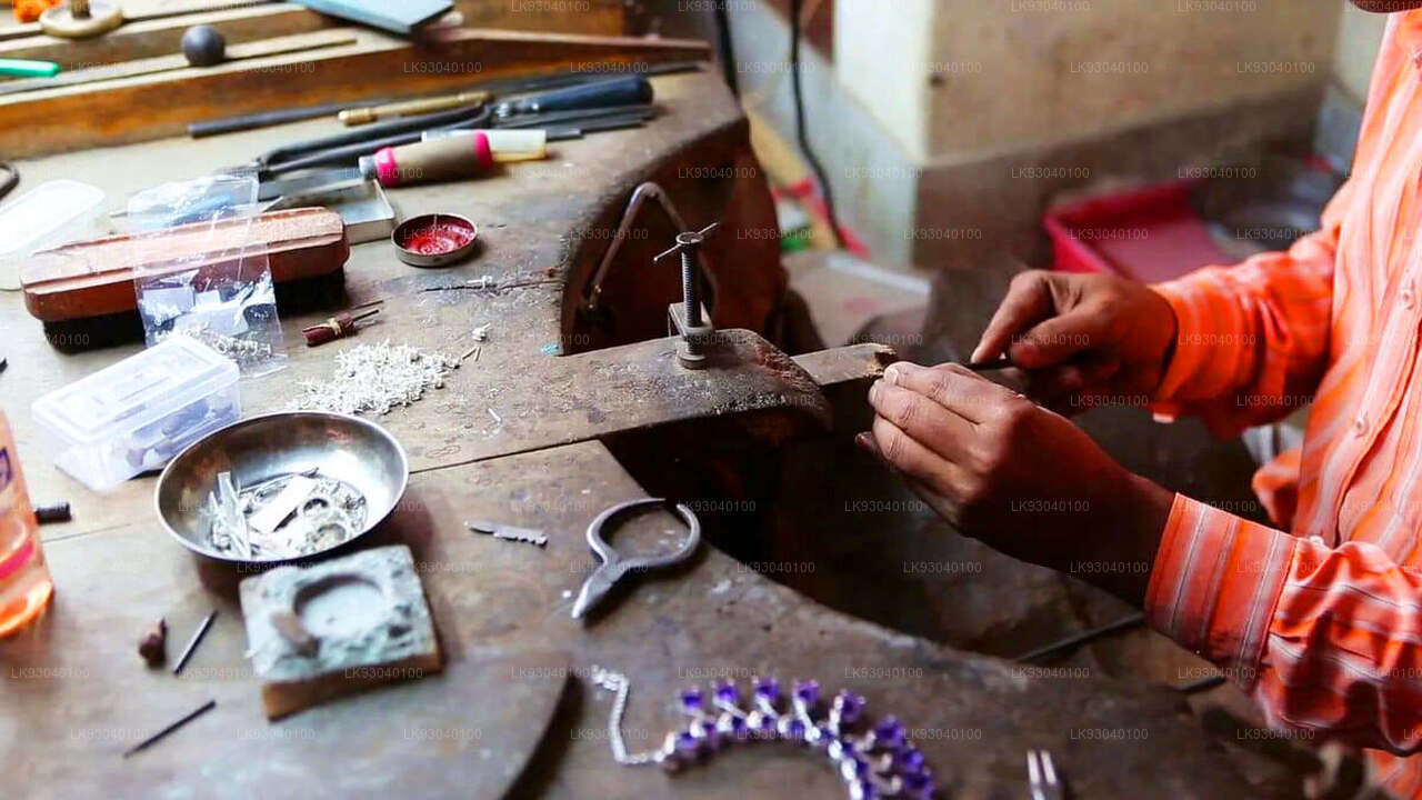 Gems and Jewellery Workshop from Weligama