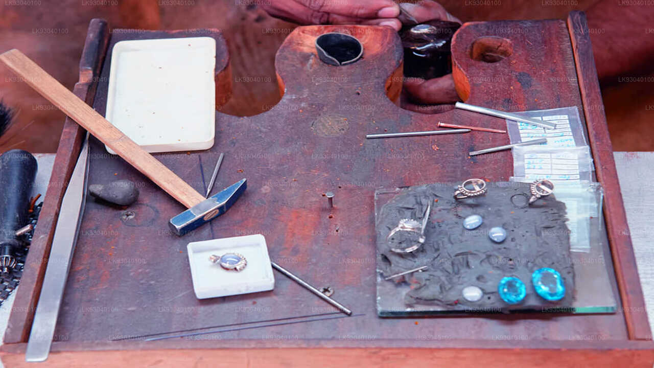 Gems and Jewellery Workshop from Weligama